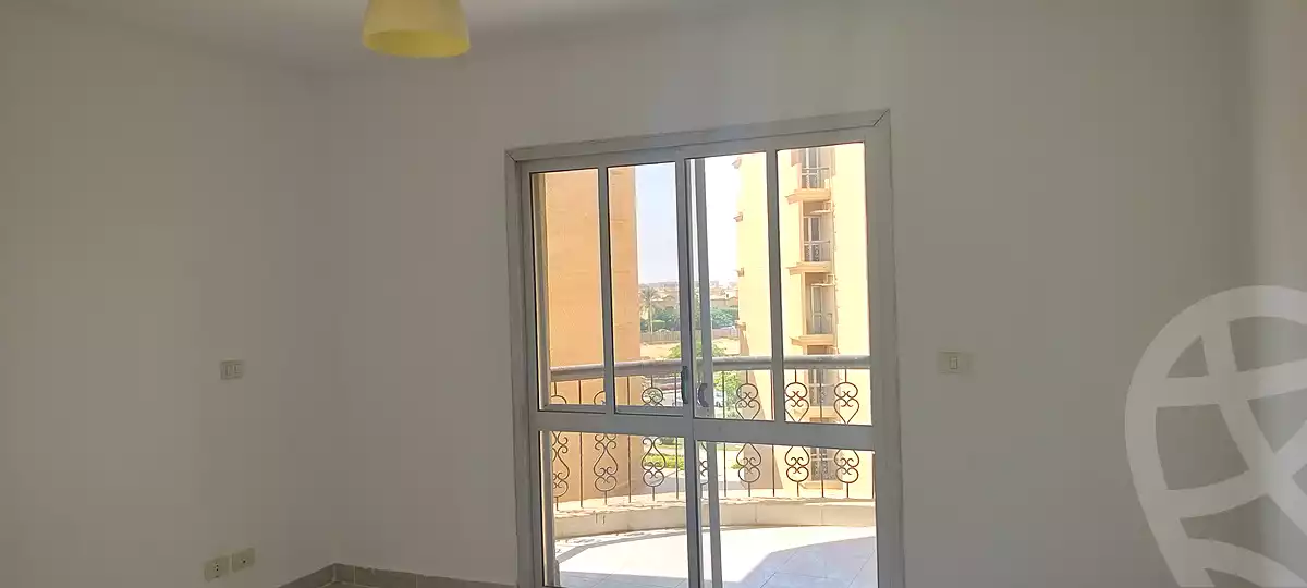 https://aqarmap.com.eg/ar/listing/7209993-for-rent-cairo-new-cairo-lrhb-city-mtdd-lrhb-phase-9