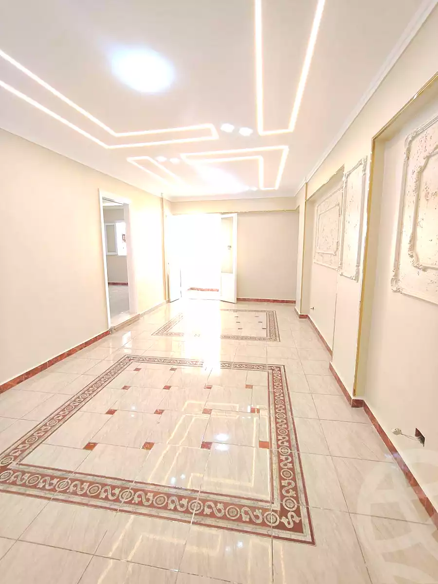 https://aqarmap.com.eg/ar/listing/7210035-for-sale-alexandria-sydy-bshr-sydy-bshr-bhry