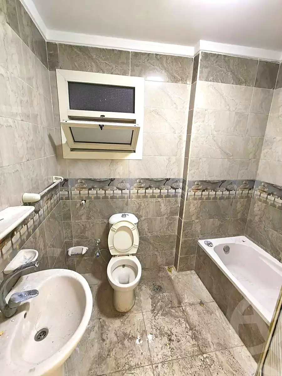 https://aqarmap.com.eg/en/listing/7210066-for-sale-alexandria-el-asafra-l-sfr-bhry