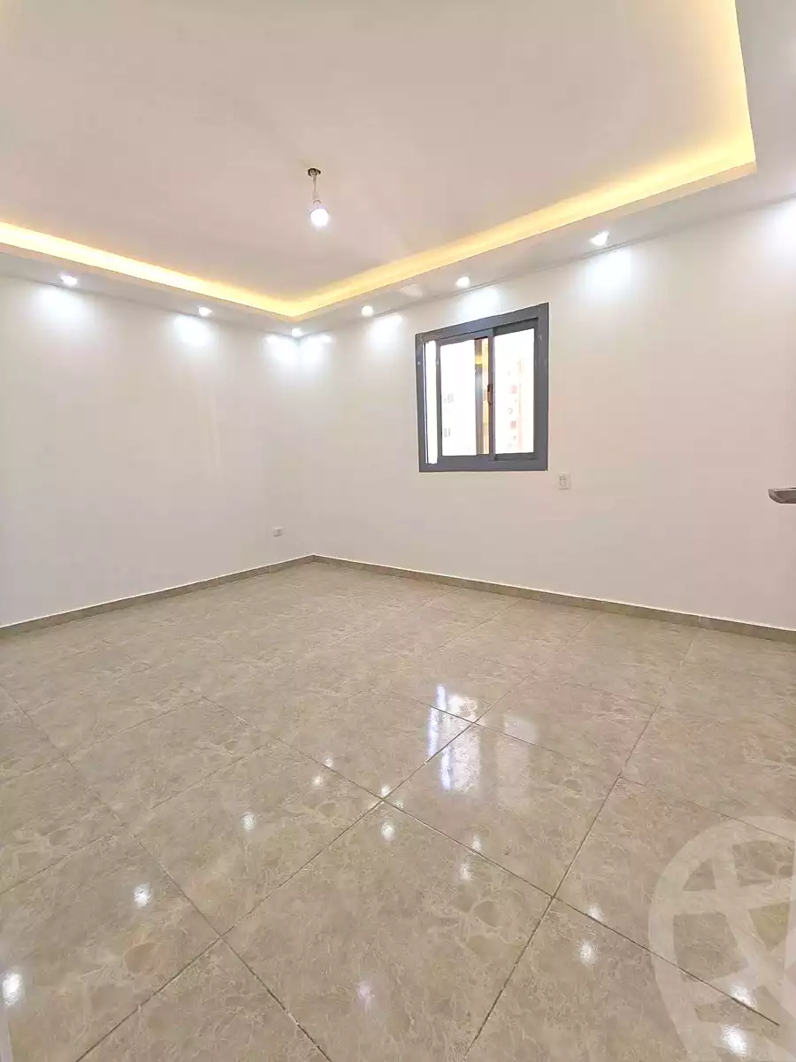https://aqarmap.com.eg/en/listing/7210066-for-sale-alexandria-el-asafra-l-sfr-bhry