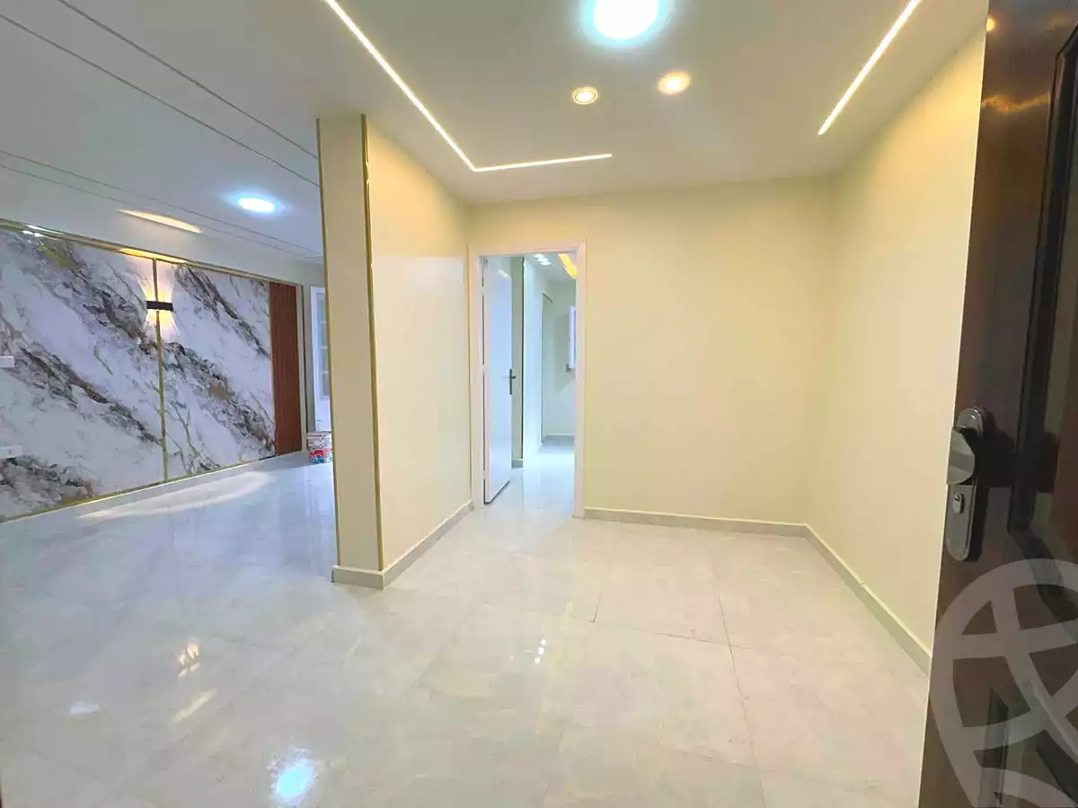 https://aqarmap.com.eg/en/listing/7210074-for-sale-alexandria-miami-mohammed-galal-hammad-st