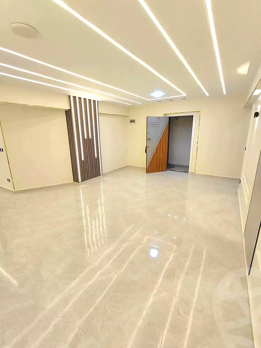 https://aqarmap.com.eg/en/listing/7210088-for-sale-alexandria-sydy-bshr-sydy-bshr-bhry-shr-mhmwd-l-yswy