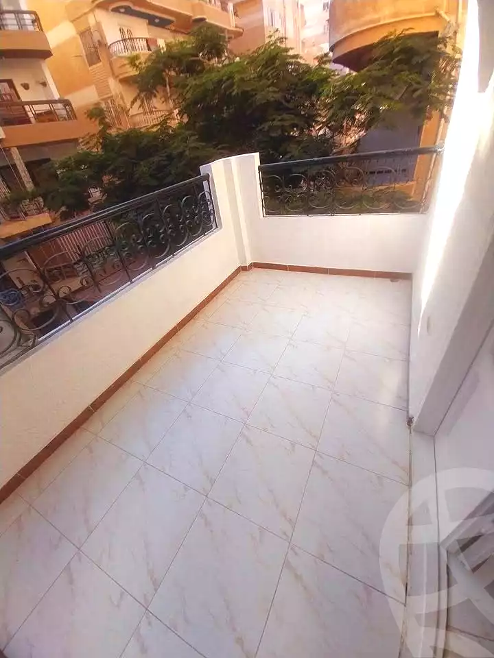 https://aqarmap.com.eg/ar/listing/7210114-for-sale-alexandria-al-agamy-shataa-el-nakheel