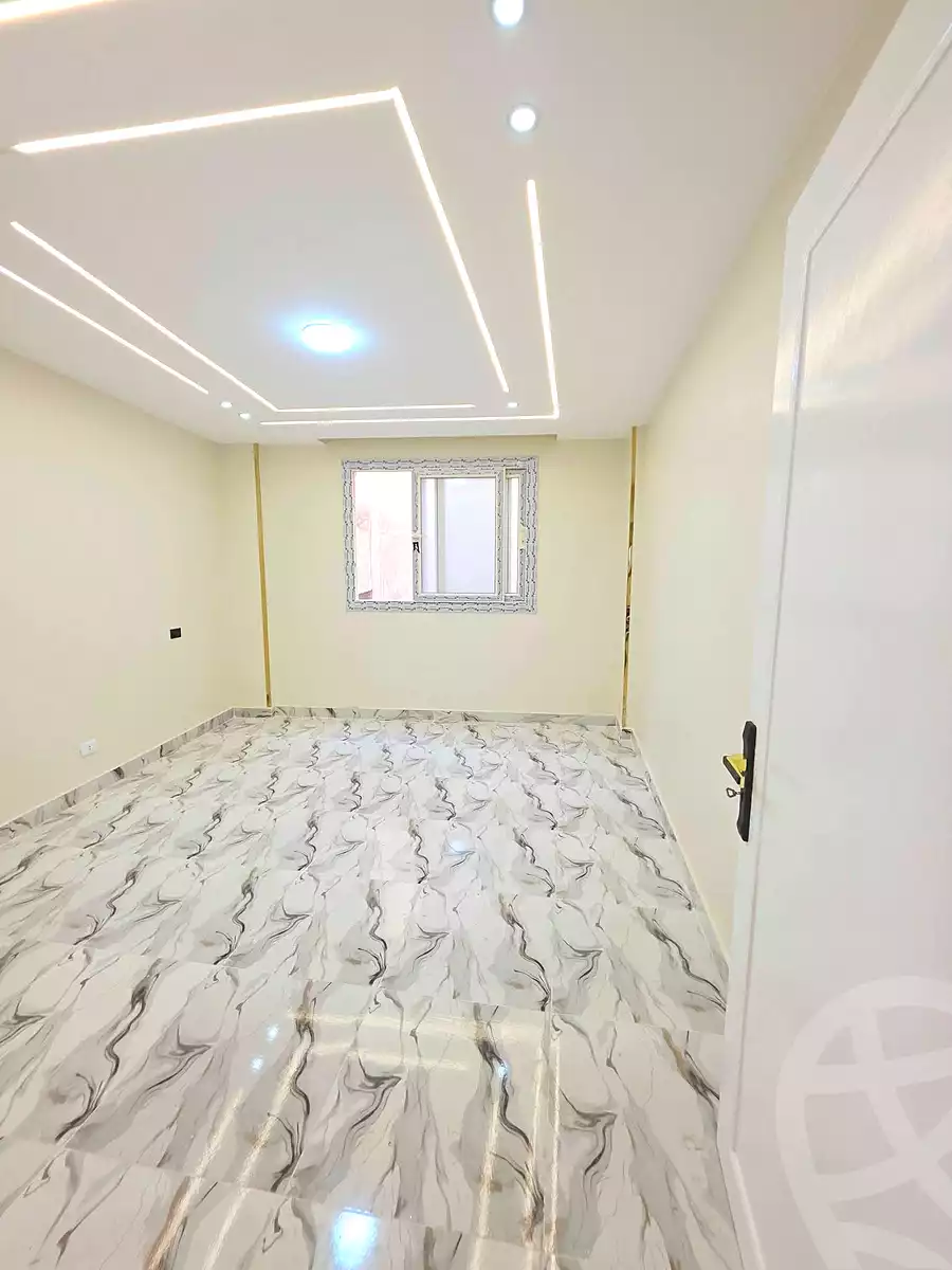 https://aqarmap.com.eg/ar/listing/7210164-for-sale-alexandria-sydy-bshr-sydy-bshr-bhry-shr-mhmd-njyb