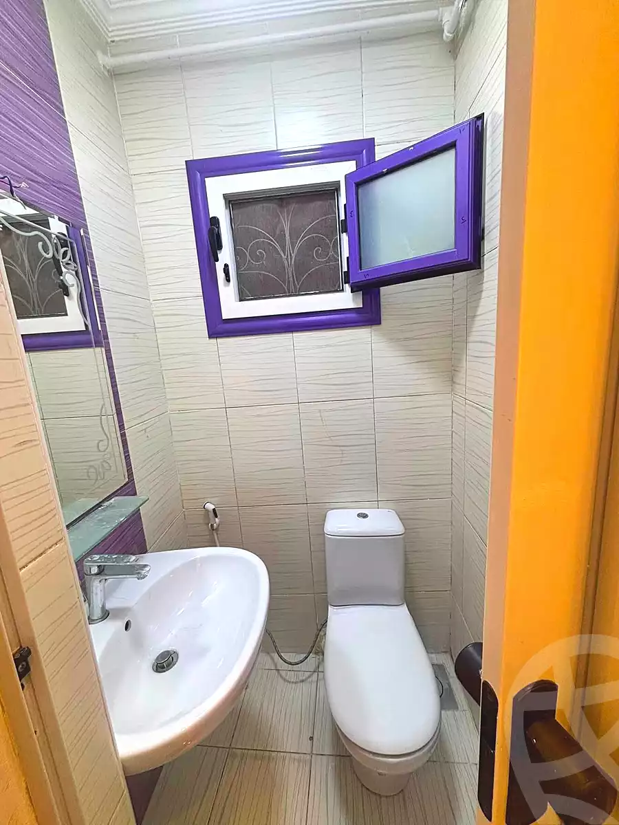 https://aqarmap.com.eg/en/listing/7210251-for-sale-alexandria-sydy-bshr-sydy-bshr-bhry-shr-mhmwd-l-yswy