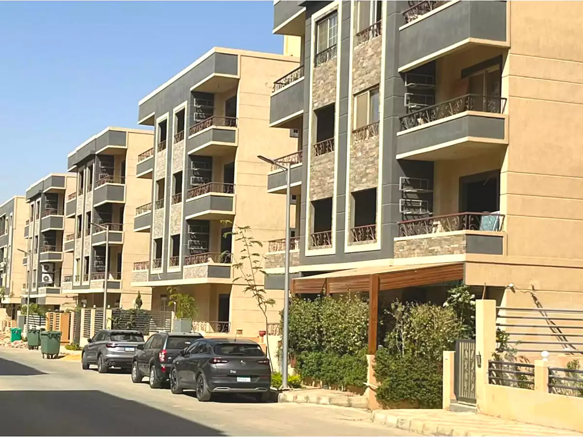 https://aqarmap.com.eg/ar/listing/7210295-for-sale-cairo-new-cairo-compounds-sephora-heights