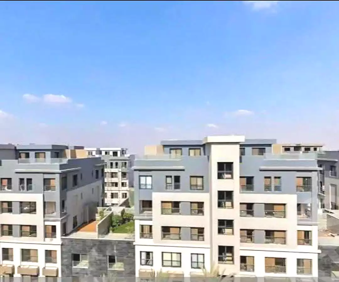 https://aqarmap.com.eg/ar/listing/7210379-for-sale-cairo-new-cairo-compounds-trio-gardens