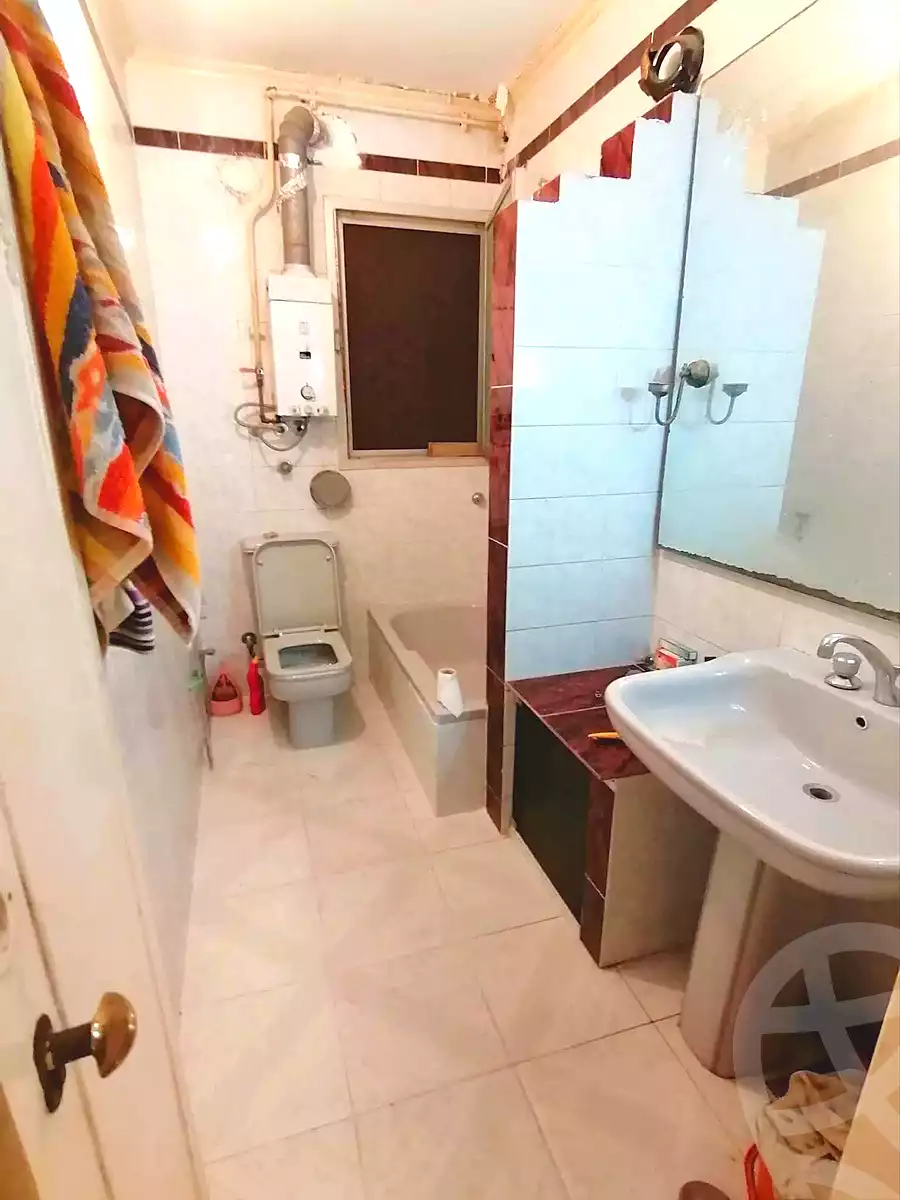 https://aqarmap.com.eg/ar/listing/7210469-for-sale-alexandria-el-asafra-l-sfr-bhry