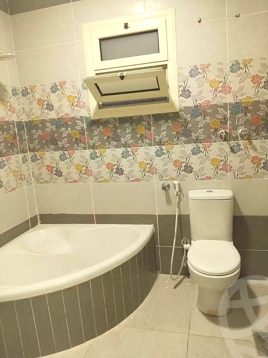 https://aqarmap.com.eg/ar/listing/7210474-for-rent-alexandria-sydy-bshr-sydy-bshr-bhry