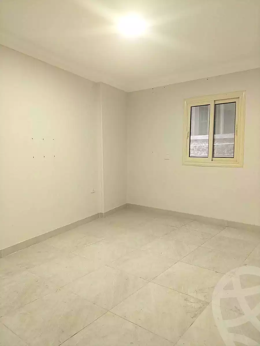 https://aqarmap.com.eg/ar/listing/7210474-for-rent-alexandria-sydy-bshr-sydy-bshr-bhry