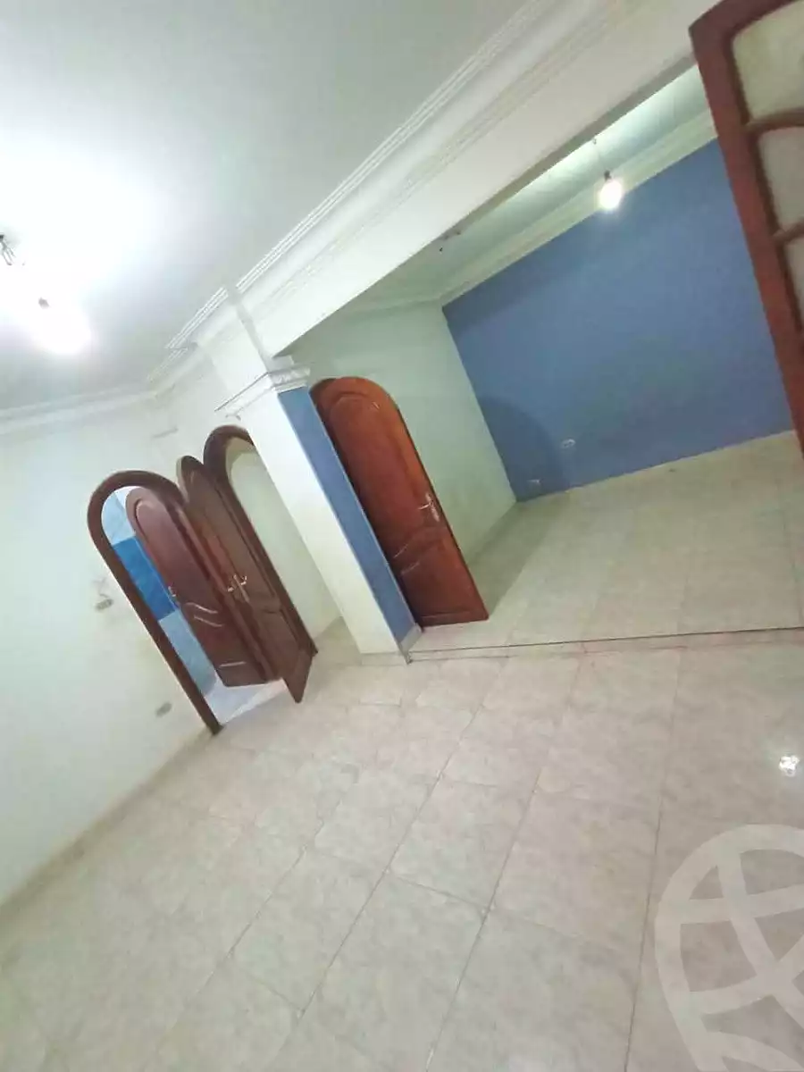 https://aqarmap.com.eg/en/listing/7210637-for-sale-cairo-helwan-helwan-el-sharkeya-thabit-basha-st