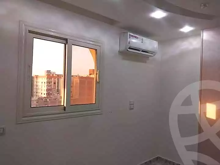 https://aqarmap.com.eg/ar/listing/7210673-for-sale-cairo-helwan-helwan-el-sharkeya-ryad-pasha-st