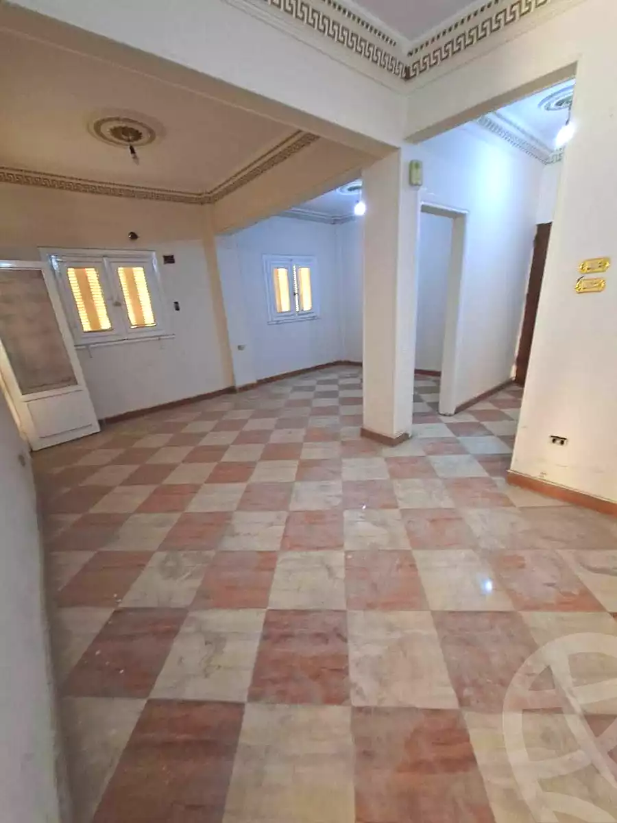 https://aqarmap.com.eg/ar/listing/7210686-for-sale-cairo-helwan-sherif-st