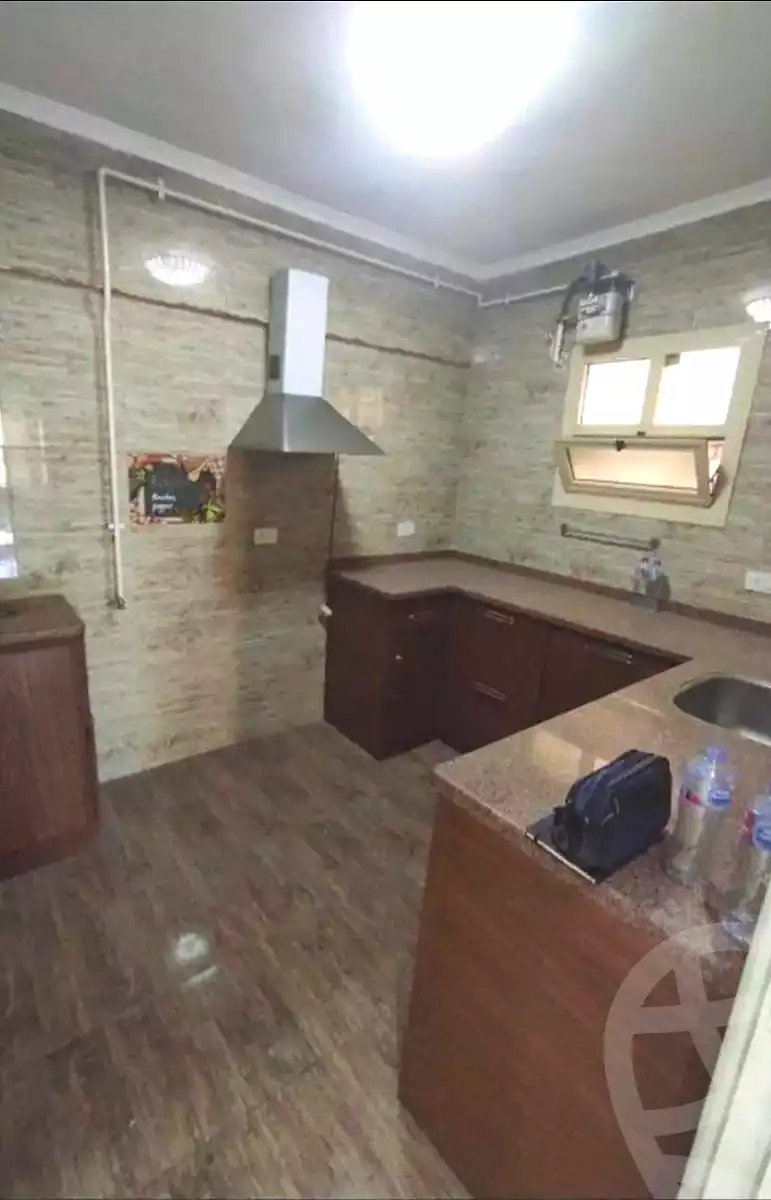 https://aqarmap.com.eg/ar/listing/7210731-for-rent-alexandria-moharram-bey