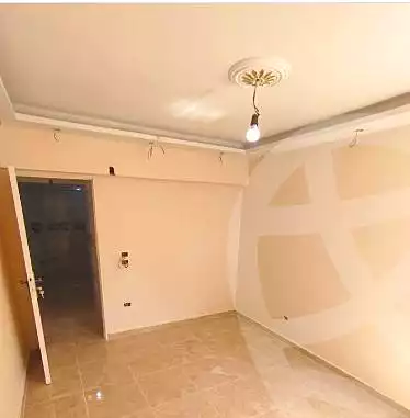 https://aqarmap.com.eg/en/listing/7210844-for-sale-alexandria-al-agamy-el-hanouvel-al-haded-we-al-soulb-st
