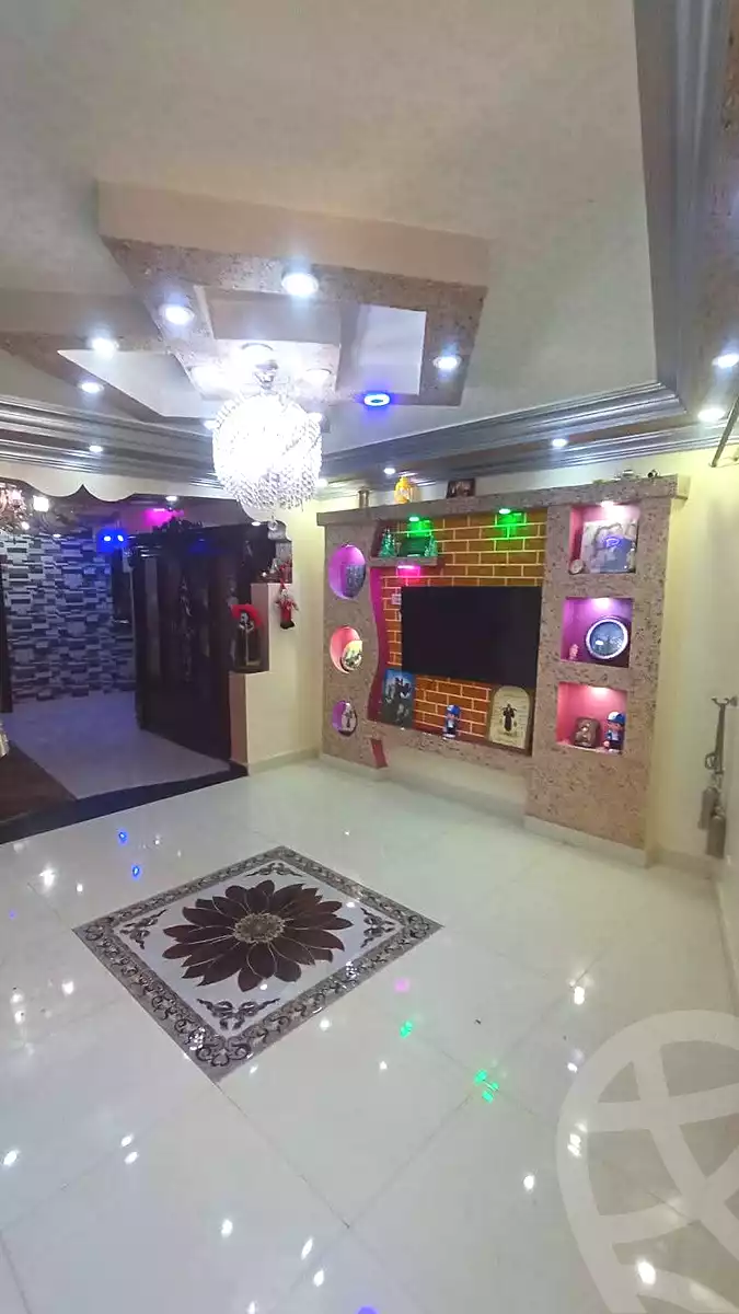 https://aqarmap.com.eg/ar/listing/7210890-for-sale-cairo-ain-shams-ain-shams-el-sharkia-sedky-st