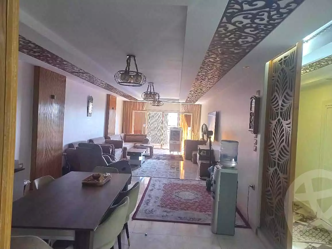 https://aqarmap.com.eg/en/listing/7210913-for-sale-cairo-helwan-helwan-el-sharkeya-heidar-st