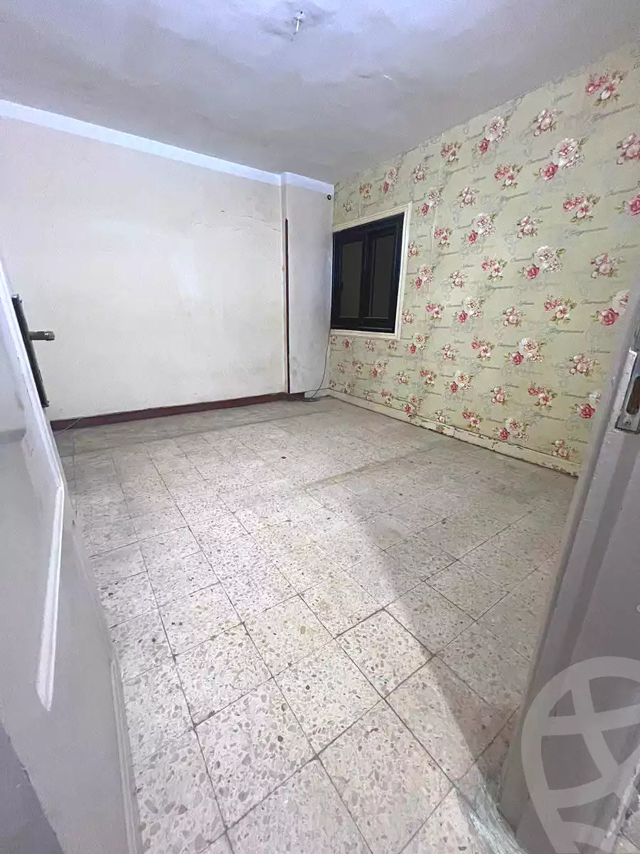 https://aqarmap.com.eg/ar/listing/7210925-for-sale-cairo-helwan-mahmoud-khater-st