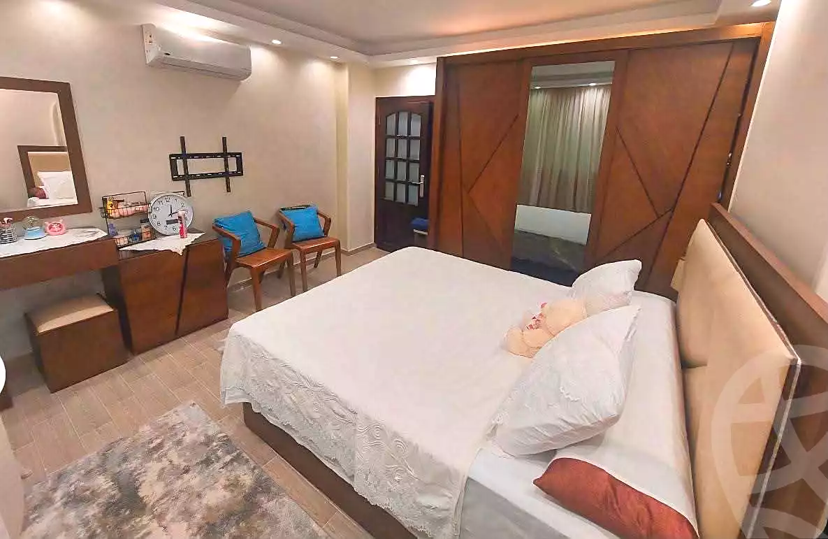 https://aqarmap.com.eg/ar/listing/7211021-for-sale-cairo-ain-shams-el-naam-mohammed-ezzat-tamom-st