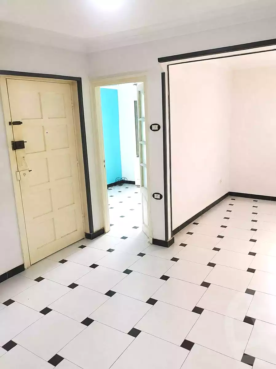 https://aqarmap.com.eg/ar/listing/7211051-for-sale-alexandria-sydy-bshr-sydy-bshr-bhry