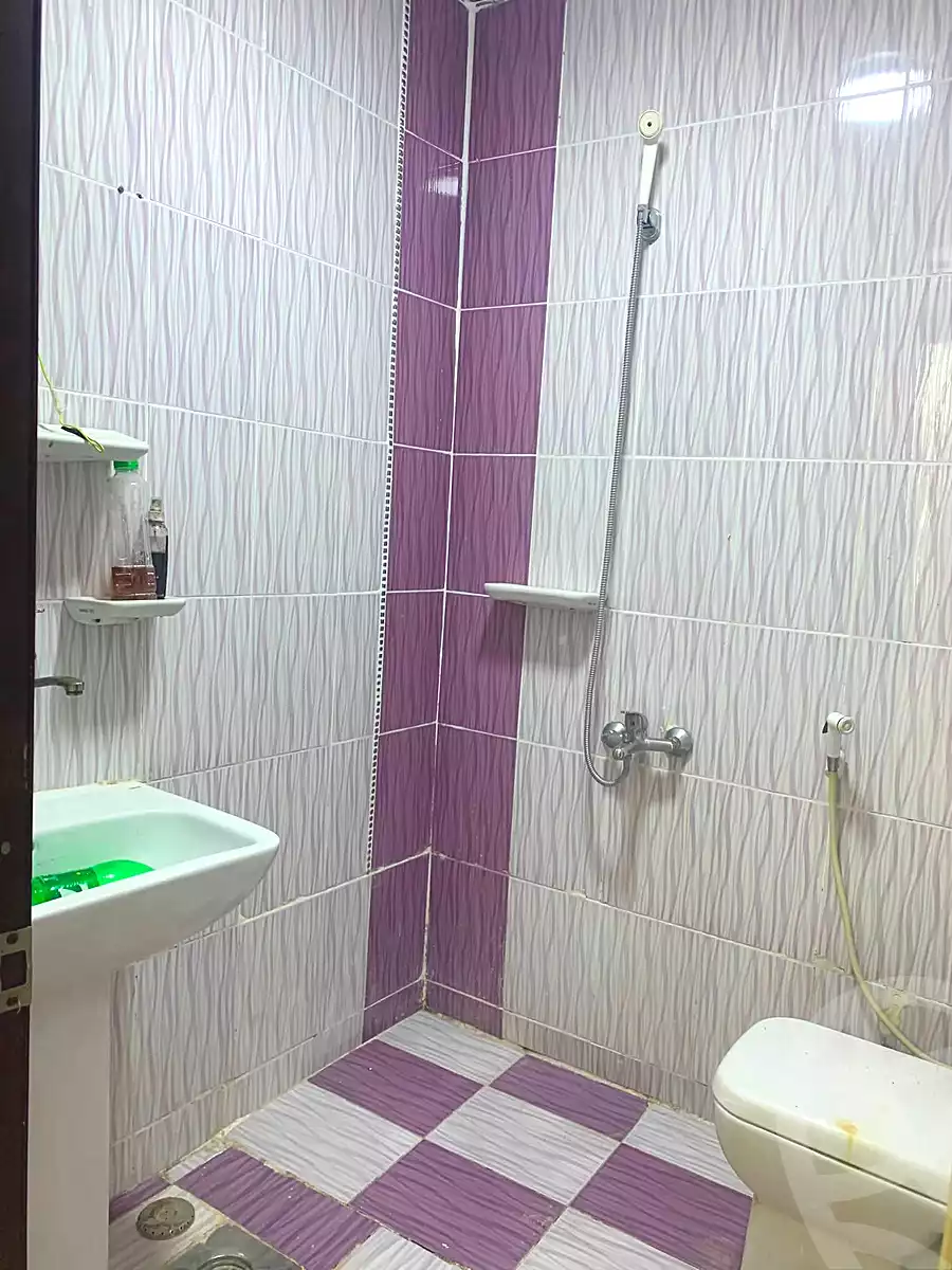 https://aqarmap.com.eg/en/listing/7194084-for-sale-alexandria-al-agamy-el-hanouvel-el-shaheed-ahmed-hamdy-st