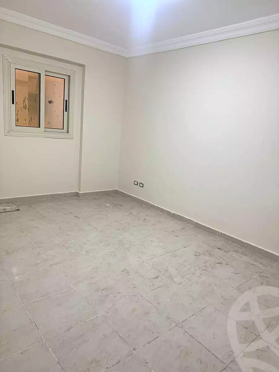 https://aqarmap.com.eg/en/listing/7211091-for-sale-alexandria-lsywf-city-light-compound
