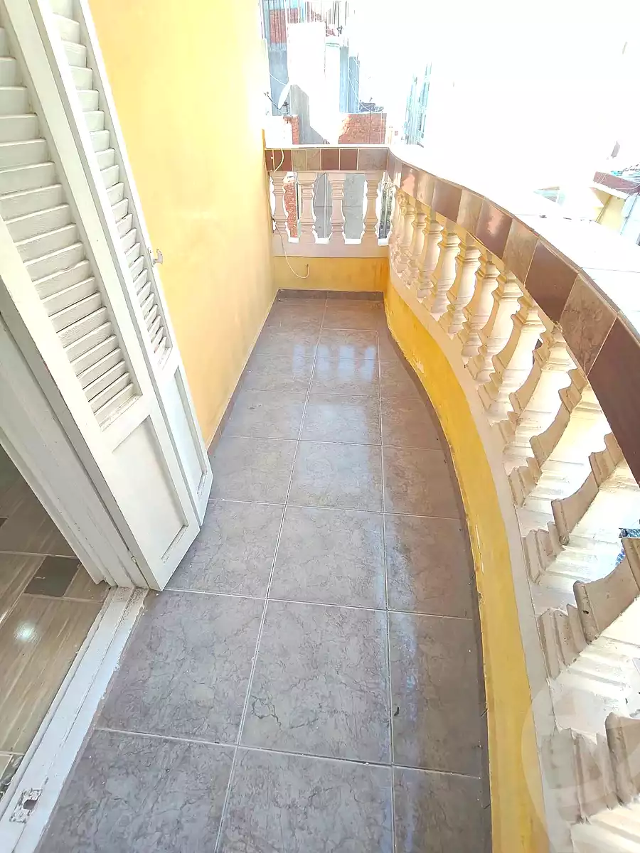https://aqarmap.com.eg/en/listing/7211040-for-sale-alexandria-el-mandara-alex-el-mandara-bahri-sidi-kamal-st