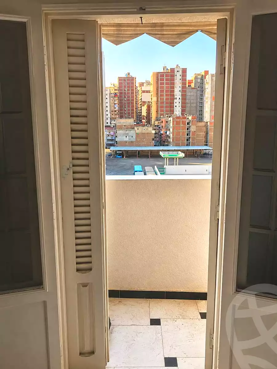 https://aqarmap.com.eg/en/listing/7211265-for-sale-alexandria-sydy-bshr