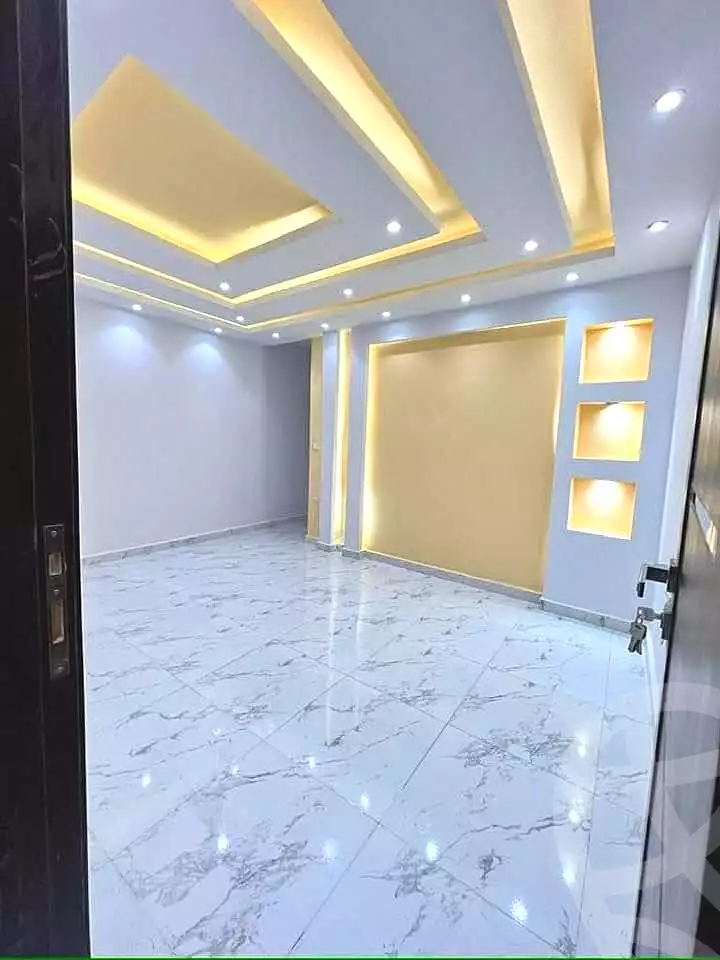 https://aqarmap.com.eg/ar/listing/7211376-for-sale-alexandria-al-agamy-lbytsh-bianchiii