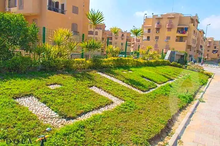 https://aqarmap.com.eg/en/listing/7211437-for-sale-cairo-new-cairo-compounds-fifth-square