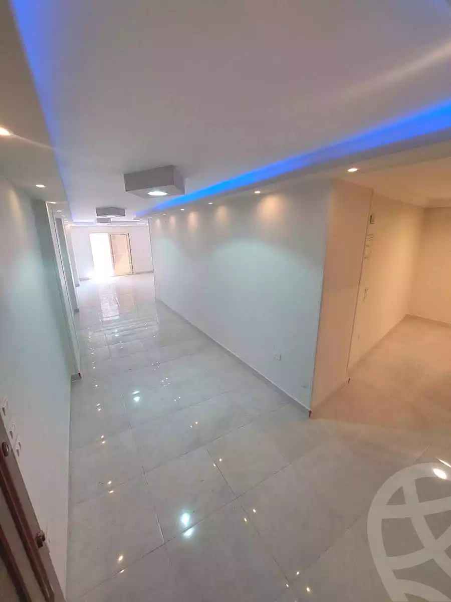 https://aqarmap.com.eg/ar/listing/7211450-for-rent-alexandria-sydy-bshr