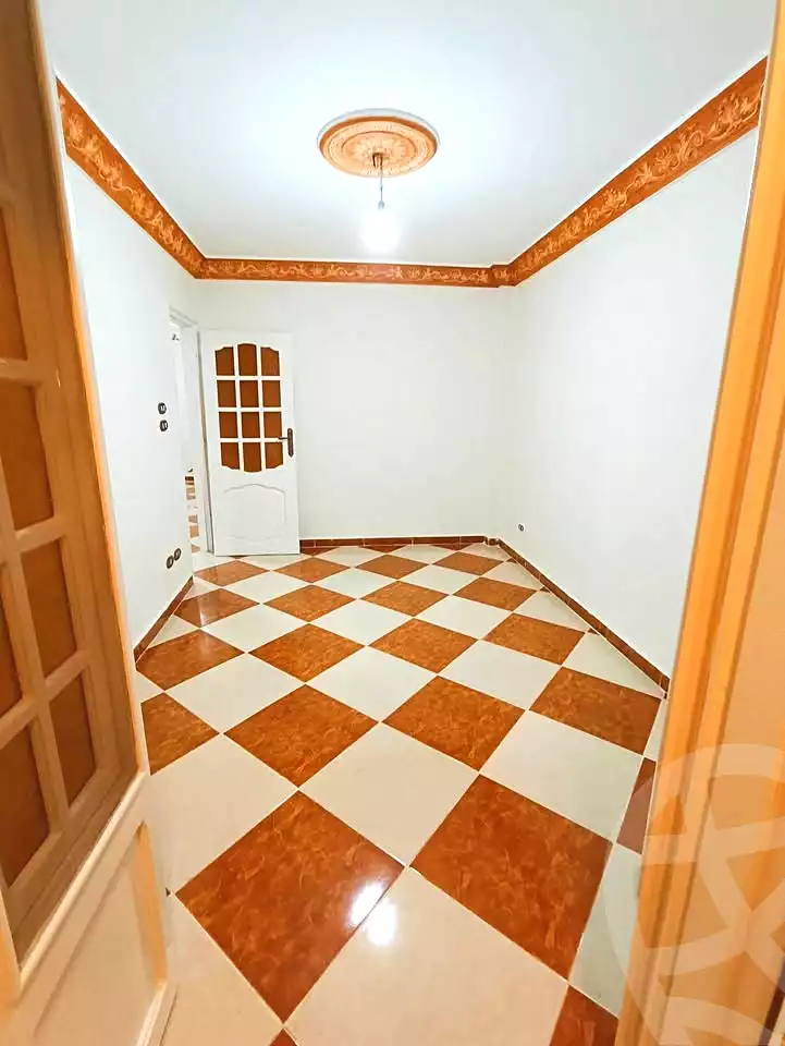 https://aqarmap.com.eg/ar/listing/7211532-for-sale-alexandria-sydy-bshr-sydy-bshr-qbly-street-30