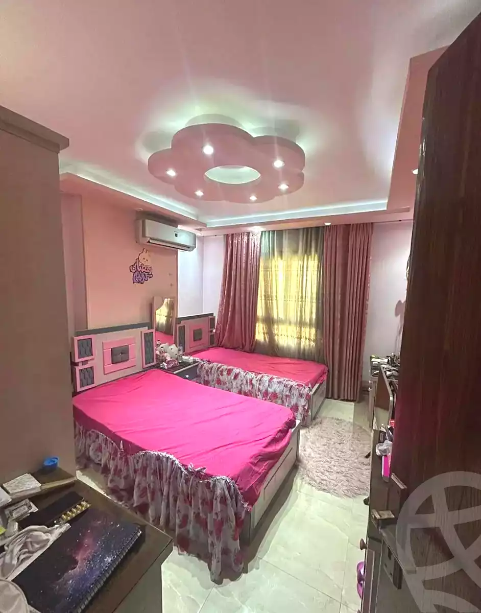 https://aqarmap.com.eg/ar/listing/7211639-for-sale-alexandria-sydy-bshr-sydy-bshr-bhry-mohamed-el-srafi-st.