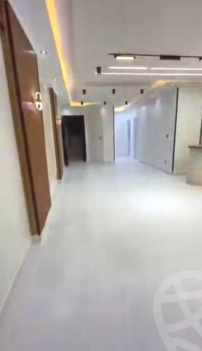 https://aqarmap.com.eg/en/listing/7211644-for-sale-alexandria-al-agamy-shataa-el-nakheel