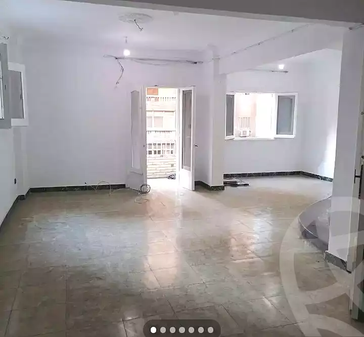 https://aqarmap.com.eg/ar/listing/7211718-for-rent-alexandria-miami-shr-jml-bd-lnsr