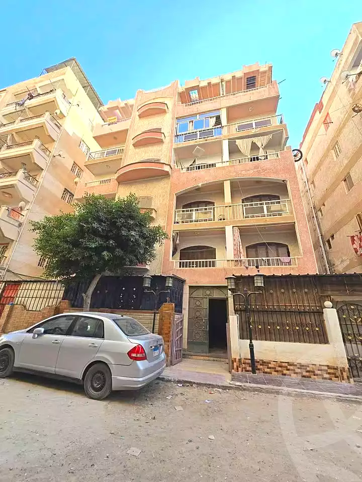 https://aqarmap.com.eg/ar/listing/7211874-for-sale-alexandria-al-agamy-shataa-el-nakheel