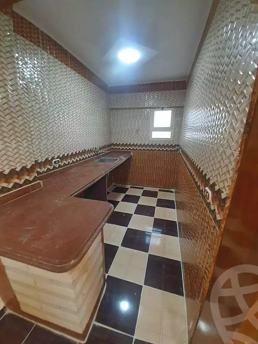 https://aqarmap.com.eg/ar/listing/7212065-for-sale-alexandria-al-agamy-shataa-el-nakheel