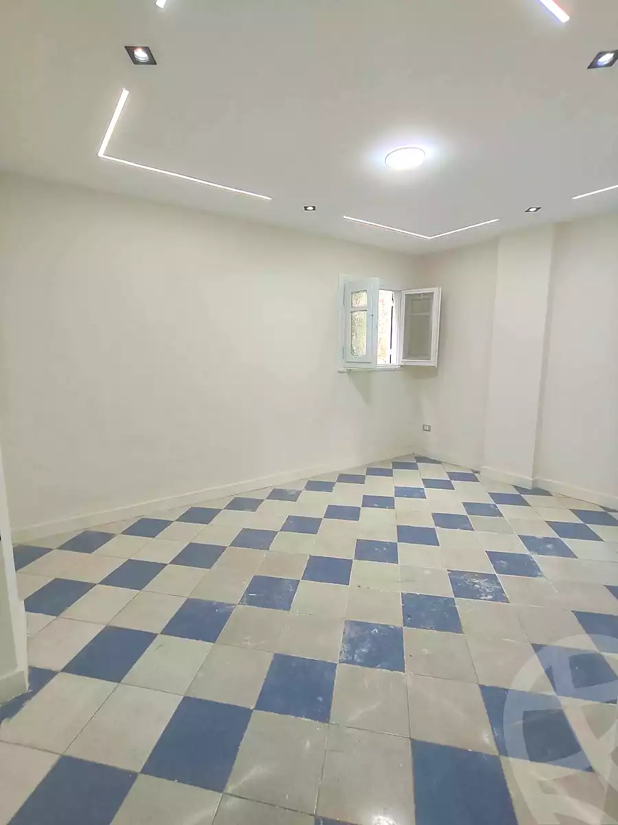 https://aqarmap.com.eg/ar/listing/7212200-for-rent-alexandria-miami-iskandar-ibrahim-st