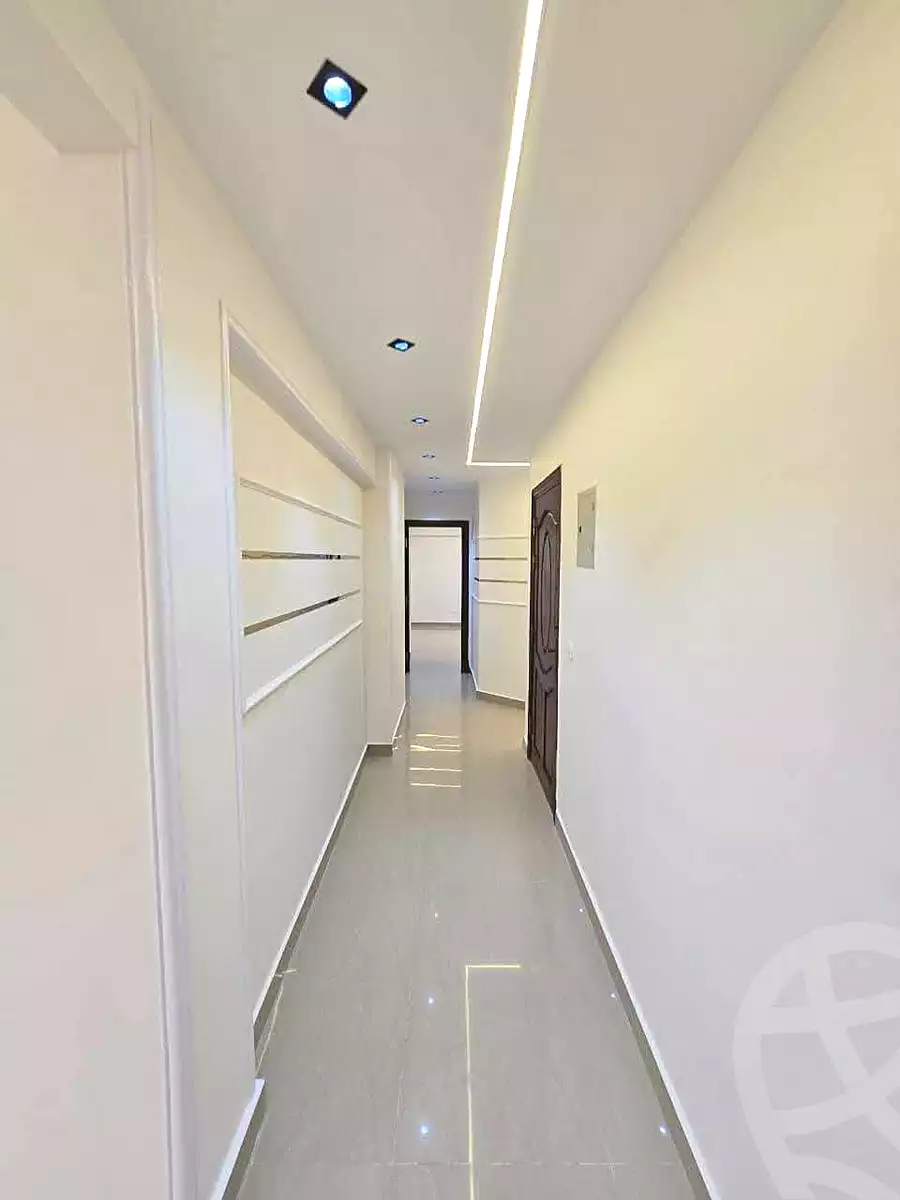 https://aqarmap.com.eg/ar/listing/7212236-for-sale-alexandria-miami-mahmoud-el-isawy-st