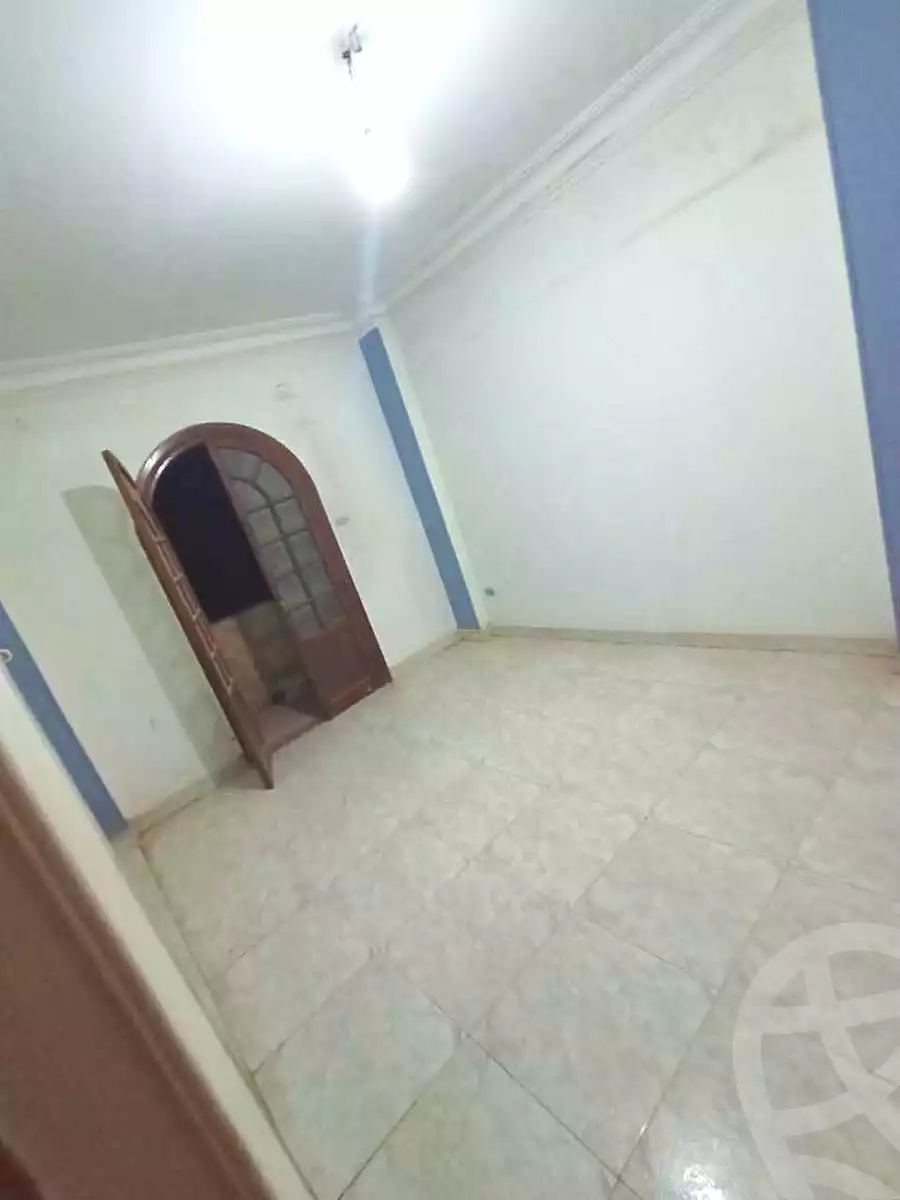 https://aqarmap.com.eg/en/listing/7212372-for-sale-cairo-helwan-helwan-el-sharkeya-thabit-basha-st