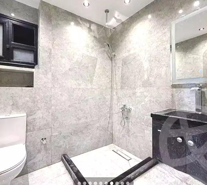 https://aqarmap.com.eg/ar/listing/7212623-for-sale-alexandria-sydy-bshr-sydy-bshr-bhry-shr-khld-bn-lwlyd