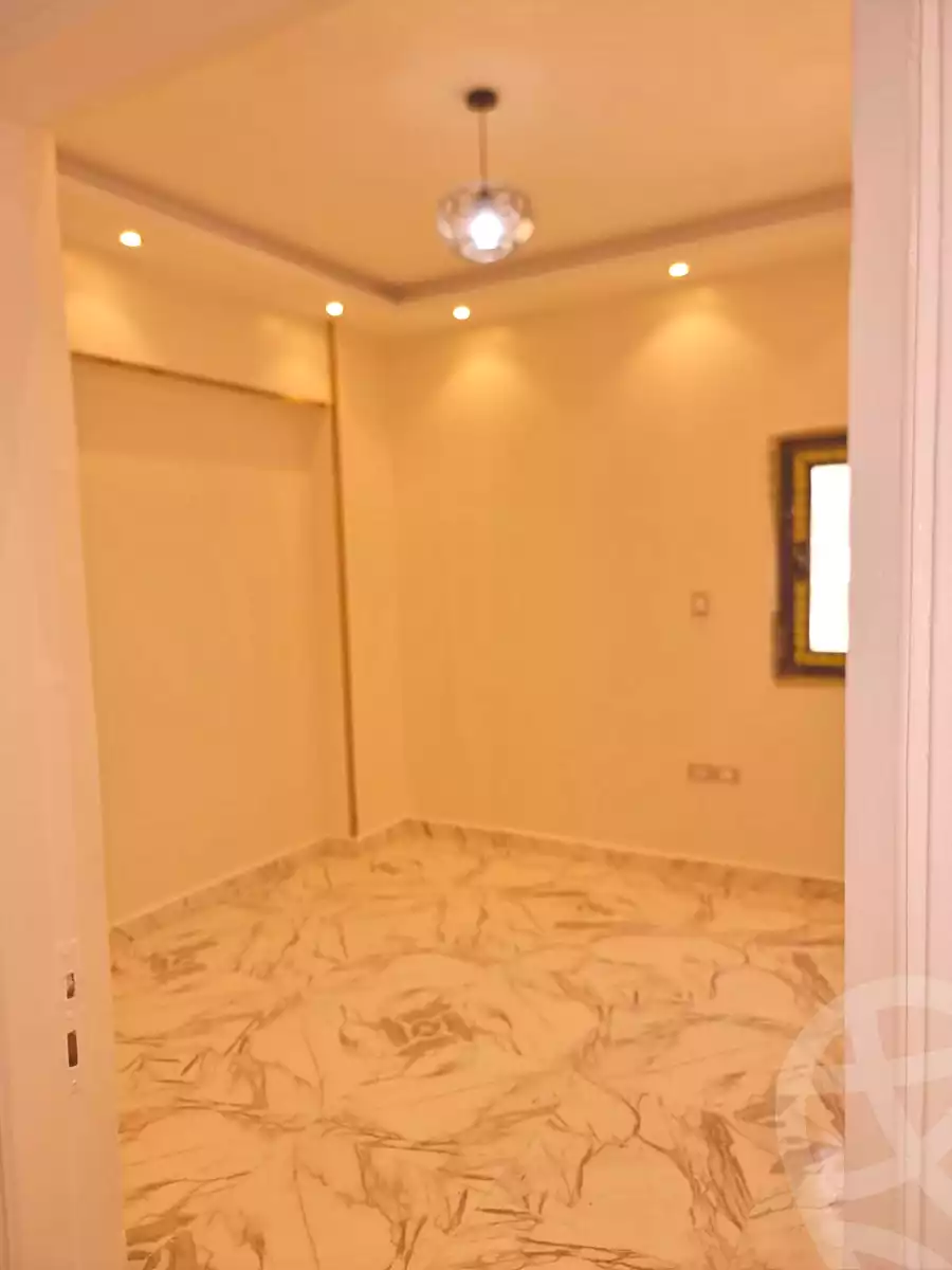 https://aqarmap.com.eg/en/listing/7212638-for-sale-cairo-6th-of-october-hadaeq-october-compounds-rosebud-zelal