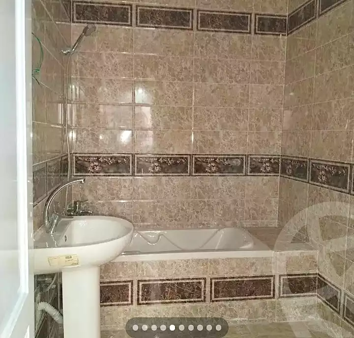 https://aqarmap.com.eg/ar/listing/7212644-for-rent-alexandria-miami-mahmoud-el-isawy-st