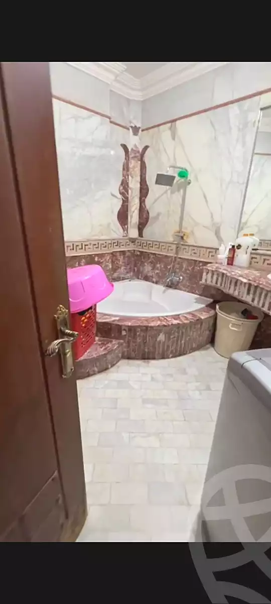 https://aqarmap.com.eg/ar/listing/7212843-for-sale-cairo-new-cairo-el-ahyaa-third-neighborhood-street-23