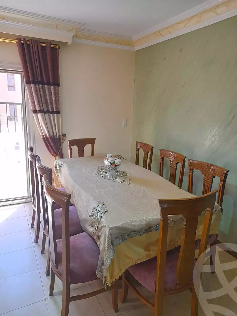 https://aqarmap.com.eg/ar/listing/7212952-for-sale-cairo-6th-of-october-el-ahyaa-neighborhood-2nd-divided-from-al-kafrawei-st