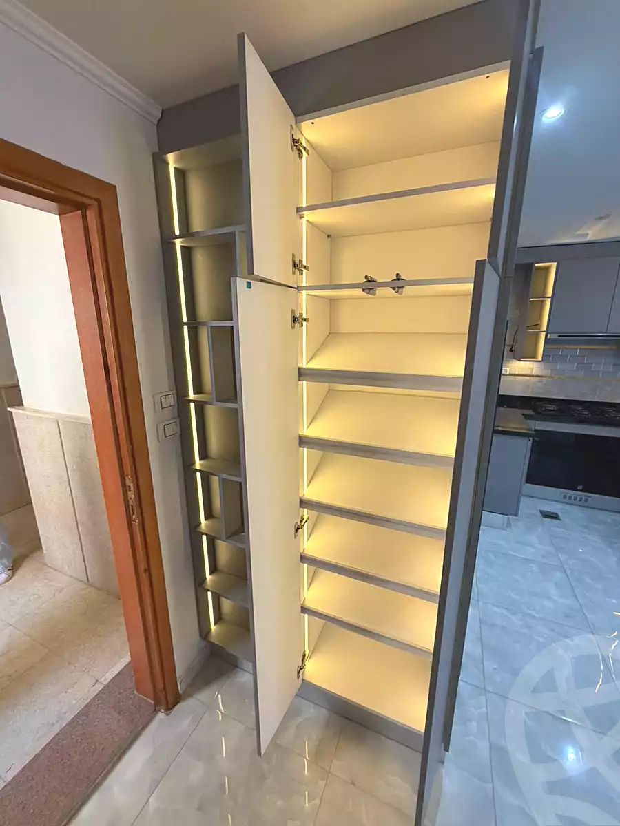 3 BR Apartment in Amorada, photo 9 of 15