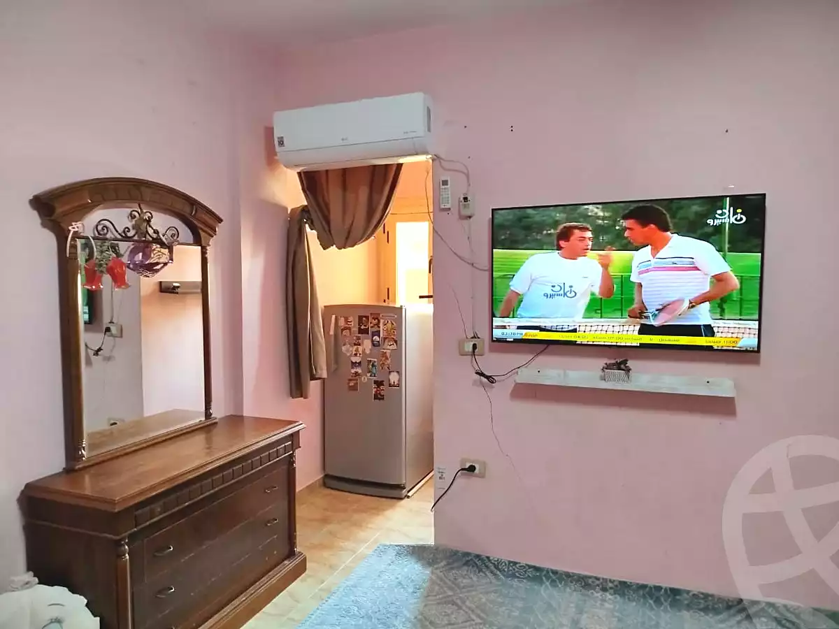 https://aqarmap.com.eg/en/listing/7213141-for-sale-cairo-el-sheikh-zayed-city-compounds-el-yasmeen-compound