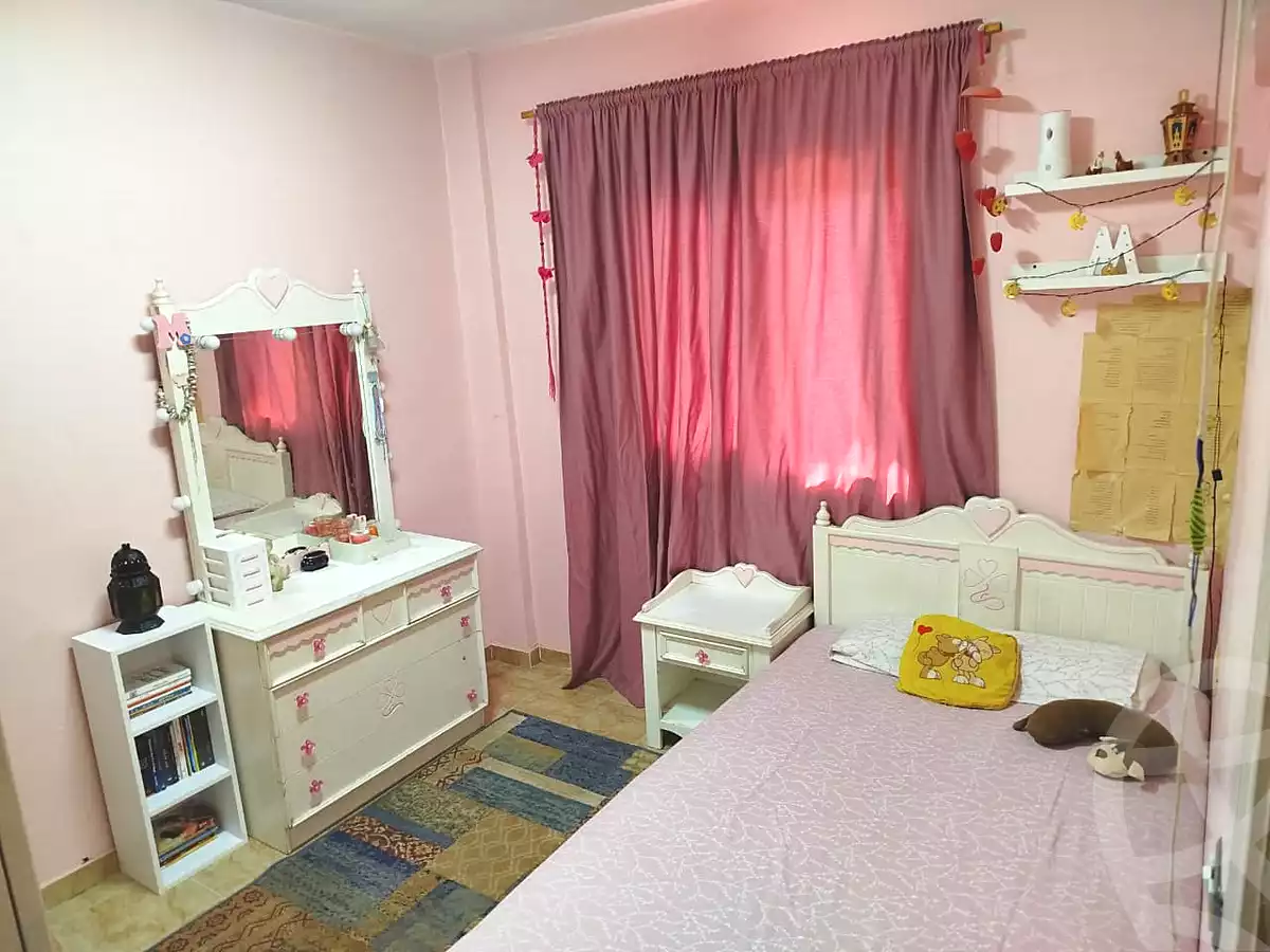 https://aqarmap.com.eg/en/listing/7213141-for-sale-cairo-el-sheikh-zayed-city-compounds-el-yasmeen-compound