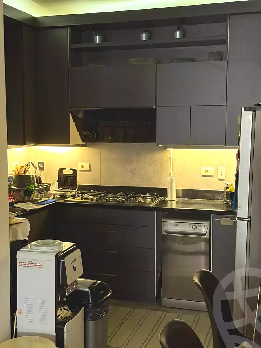 https://aqarmap.com.eg/ar/listing/7213162-for-sale-cairo-el-sheikh-zayed-city-compounds-el-khamayel