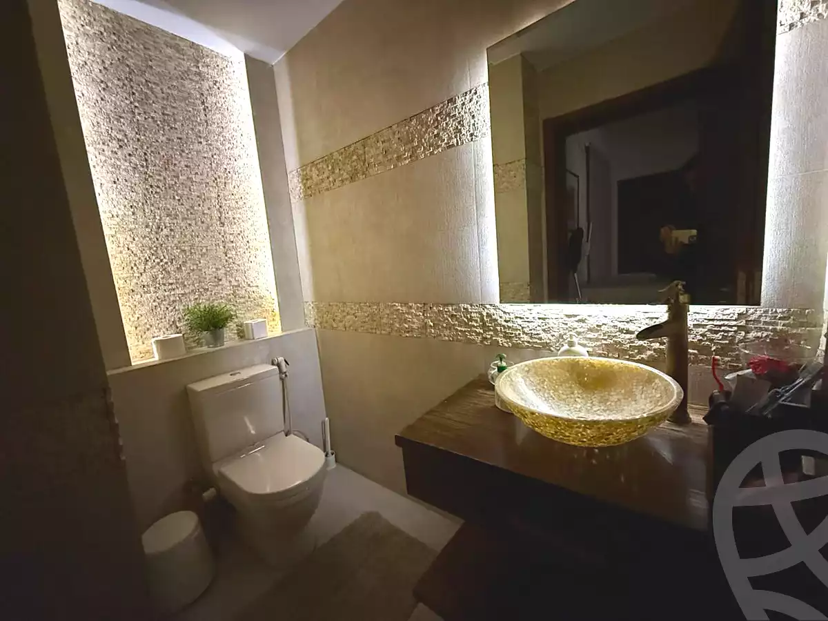 https://aqarmap.com.eg/ar/listing/7213162-for-sale-cairo-el-sheikh-zayed-city-compounds-el-khamayel